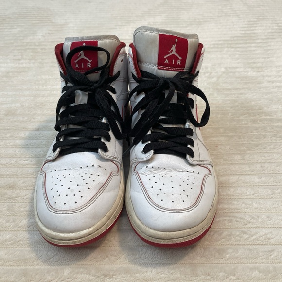 Jordan 1 Retro Mid main image 4